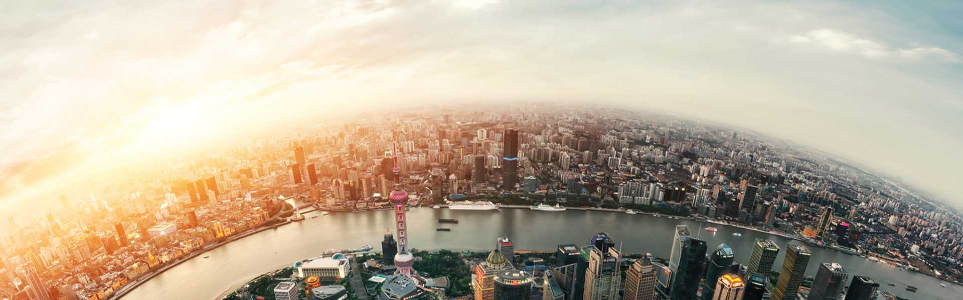 一款適合中小型企業(yè)綜合全面的云解決方案，專為希望在持續(xù)優(yōu)化業(yè)務(wù)運(yùn)營的同時實(shí)現(xiàn)盈利性增長的中小型企業(yè)設(shè)計